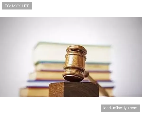 手抛球规则详解:裁判判罚标准与注意事项解析 手抛球规则详解:裁判判罚标准与注意事项解析