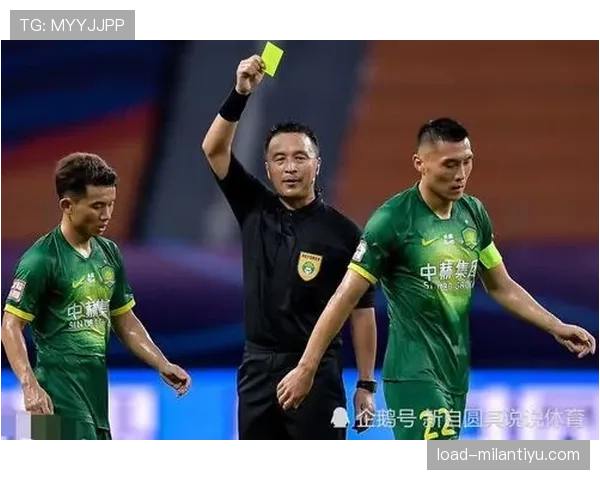 犯规判定到底靠什么标准?裁判心里怎么权衡冲突和合理身体接触 犯规判定到底靠什么标准?裁判心里怎么权衡冲突和合理身体接触