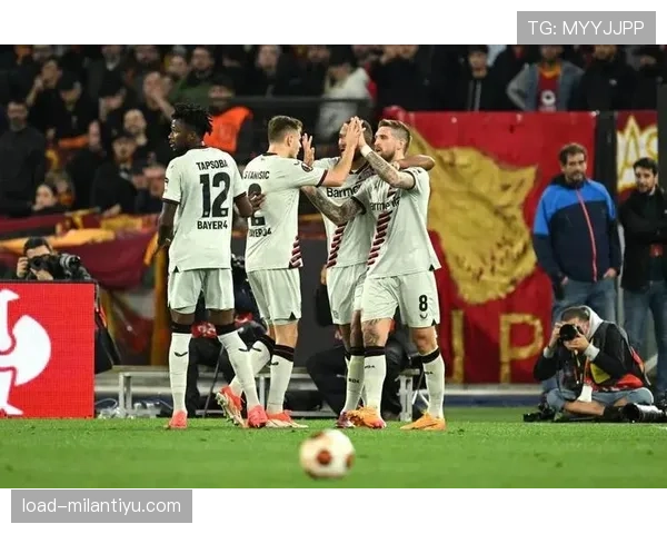 罗马客场逆转战胜佛罗伦萨
